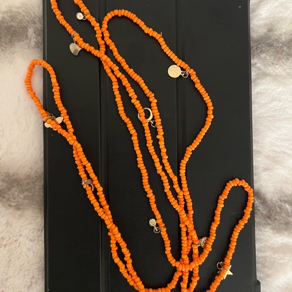 Orange Waist beads.. one size fits all. I never wore them. 🧡 - Picture 2 of 6